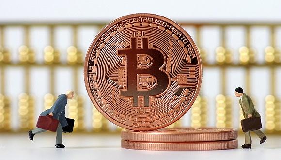 比特币被华尔街“驯服”？贝莱德ETF成幕后推手